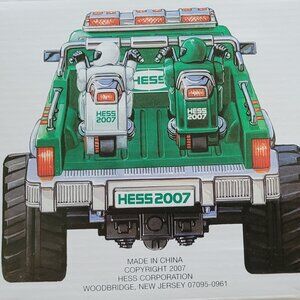 2007 HESS Monster Truck with 2 Motorcycles - Lights & Sound BRAND NEW Unopened